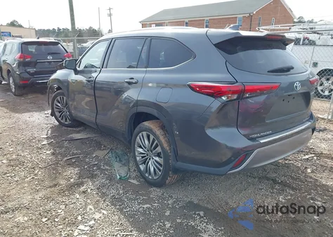 2020 Toyota Highlander Hybrid Platinum z USA, uszkodzony, nr VIN 5TDEBRCH9LS011165